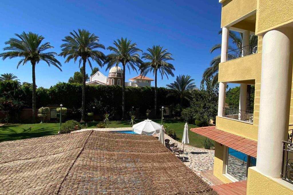 Appartamento Baytona Qaryat Shakush Esterno foto